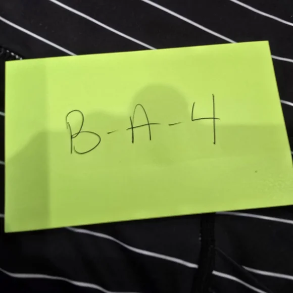 Zyia Active Women Capri Leggings Size 8-10 Black Striped High Waist Pockets - Picture 8 of 8